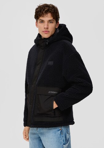 QS Fleece Jacket in Black: front