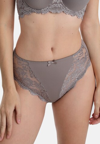 Slip 'CLASSIC LACE' sassa en marron