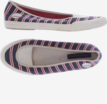 TOMMY HILFIGER Halbschuh 38 in Blau: predná strana