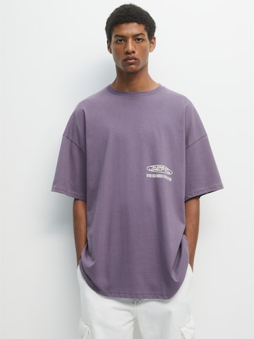 Pull&Bear Koszulka w kolorze fioletowy: przód
