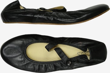 COS Ballerina 38 in Schwarz: Vorderseite