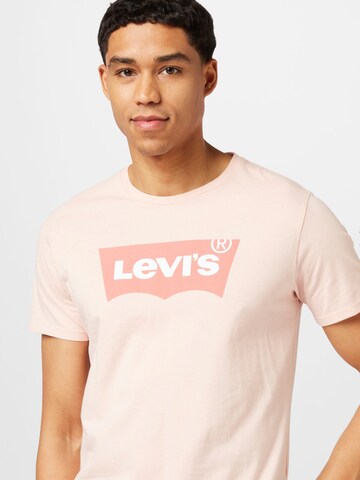 LEVI'S ® Normalny krój Koszulka 'Graphic Crewneck Tee' w kolorze różowy