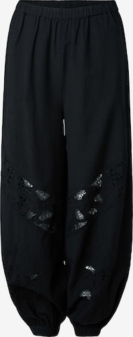 Regular Pantalon YAS en noir : devant