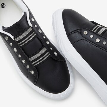 LASCANA Sneaker in Schwarz