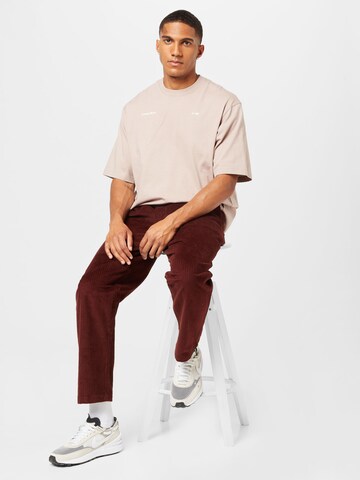 Loosefit Pantalon chino 'Danny' ABOUT YOU en marron