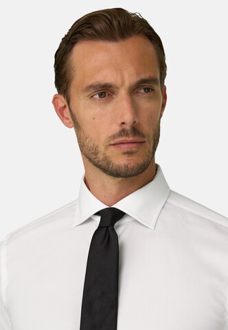 Boggi Milano Shirt in Wit: voorkant