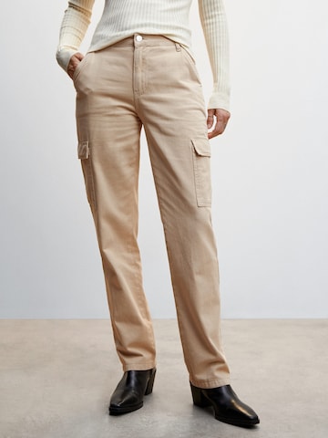 MANGO Loose fit Cargo Jeans 'newcargo' in Beige: front