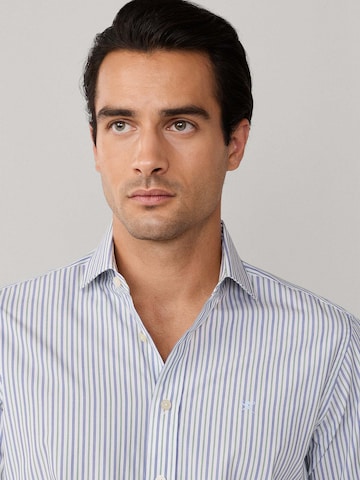 Coupe regular Chemise Hackett London en bleu