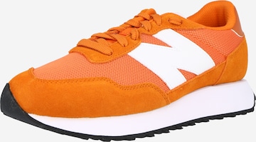 Baskets basses '237' new balance en orange : devant