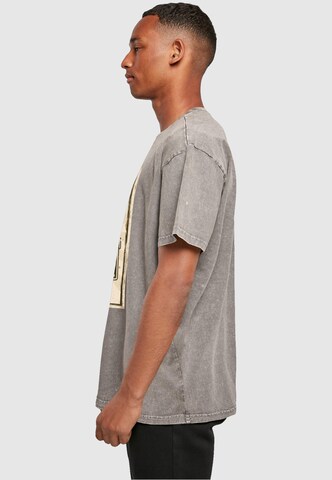 T-Shirt 'Retro Boom' Mister Tee en gris