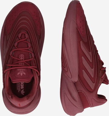 ADIDAS ORIGINALS - Sapatilhas baixas 'Ozelia' em roxo