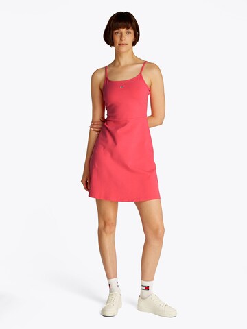 Abito estivo 'ESSENTIAL' di Tommy Jeans in rosso