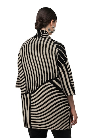 Ulla Popken Gebreid vest in Beige