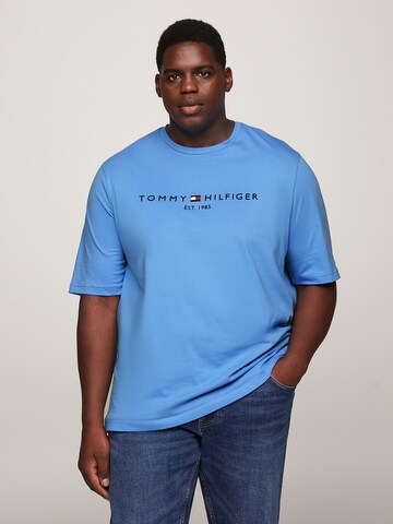 T-Shirt Tommy Hilfiger Big & Tall en bleu : devant