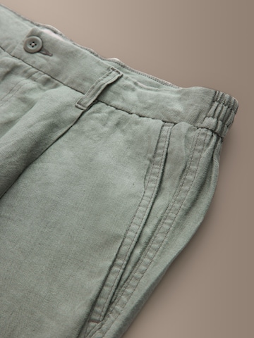 Next Loosefit Bandplooibroek 'Signature' in Groen