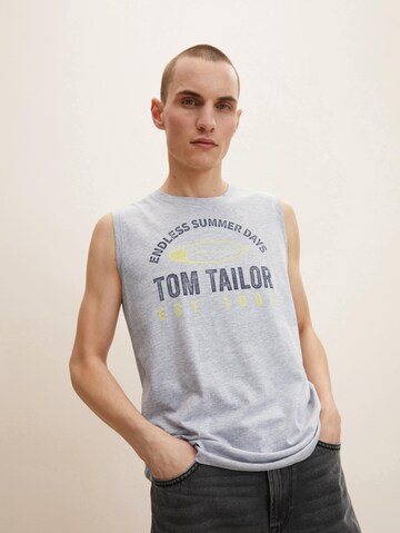 TOM TAILOR - Camiseta en gris: frente