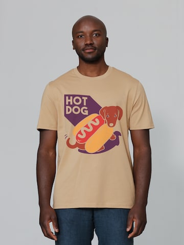 T-Shirt 'Hot Dog' Watapparel en beige : devant