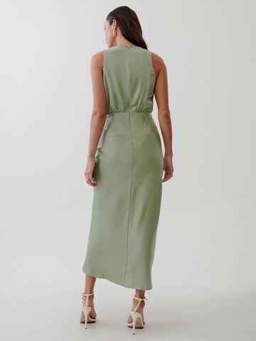 Rochie de cocktail 'WISTERIA' de la Chancery pe verde: spate