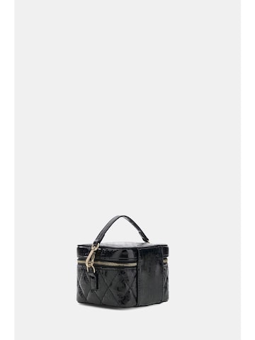 GUESS Kosmetiktasche 'Tamara' in Schwarz