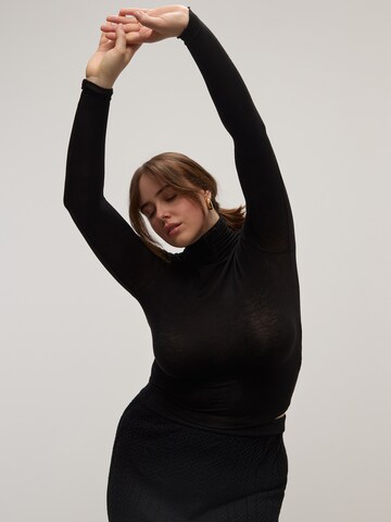 CITA MAASS Shirt in Black: front