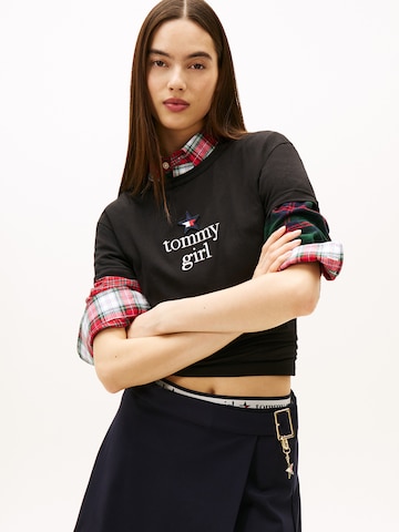 Tommy Jeans Koszulka w kolorze czarny: przód