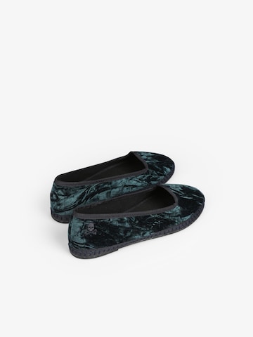 Scalpers Slipper in Blau