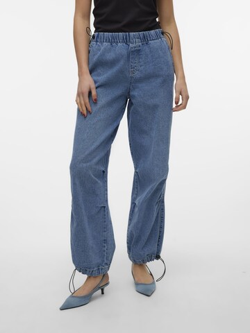 Loosefit Jean 'SCOOTY' VERO MODA en bleu : devant