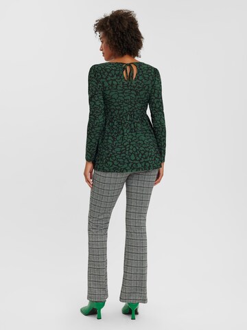 MAMALICIOUS Shirt 'HAYLI' in Green