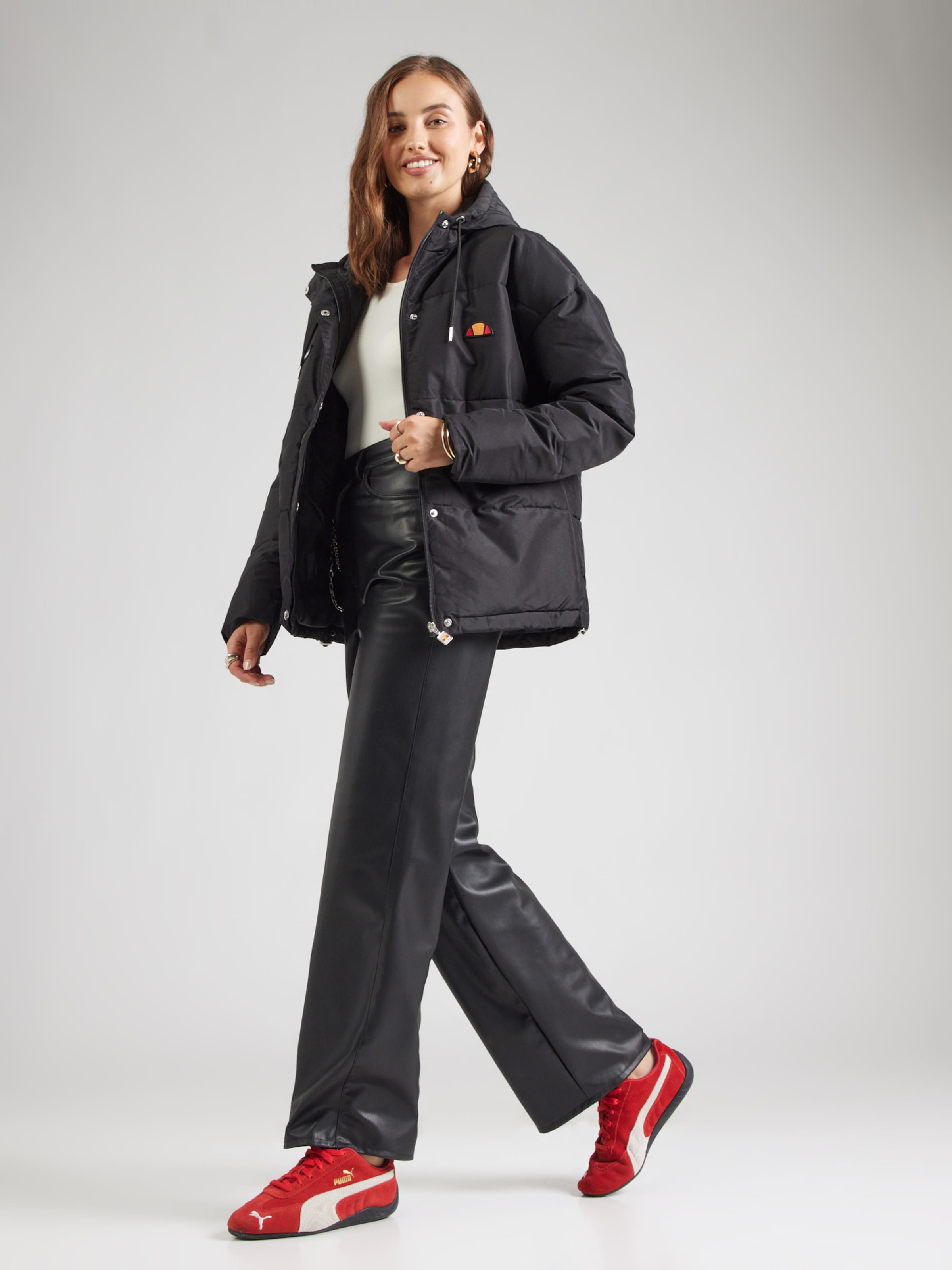 ellesse - ellesse レディース ジャージ 3点セット 楽天市場】エレッセ ジャージの通販