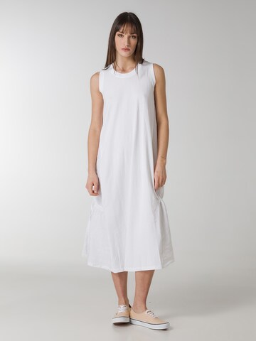 DEHA Dress in White: front