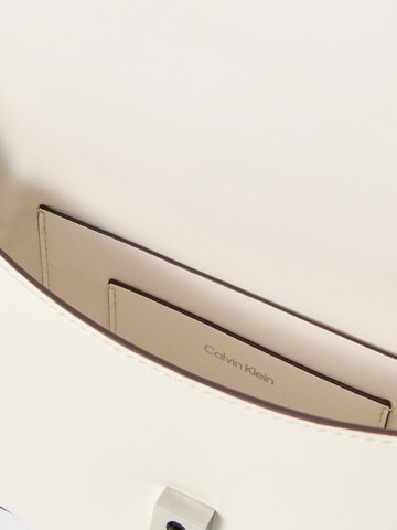 Calvin Klein Сумка через плечо в Белый
