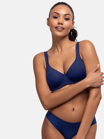 Dorina Slip (GRS) in Beige