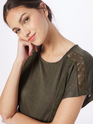 ABOUT YOU Shirt 'Aurea' in Groen