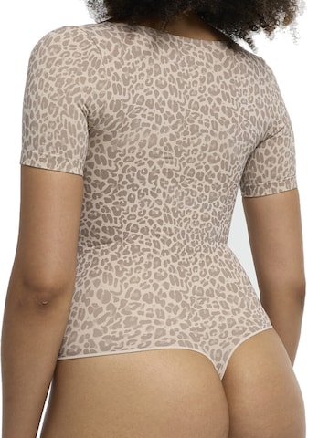 Body modelant 'T-Shirt Bodysuit Sculpting Shapewear mit String' cfab en beige