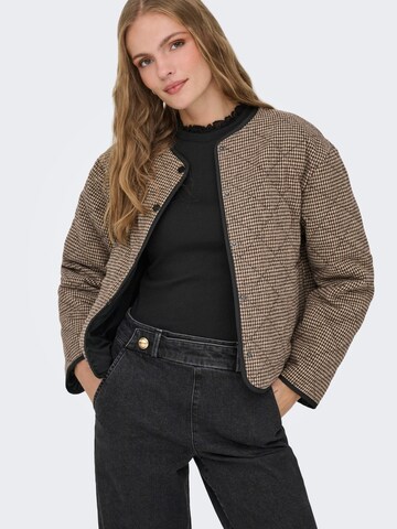 Jaqueline de Yong Tussenjas 'Emery' in Bruin