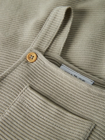 NAME IT Tapered Kantáros nadrágok 'NBMBALDRIAN' - zöld