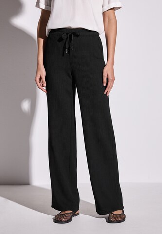 STREET ONE Loosefit Hose in Schwarz: Vorderseite
