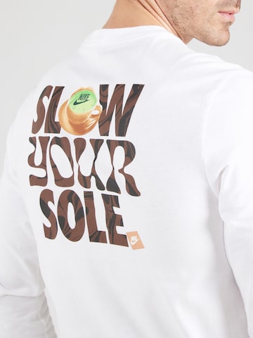 Nike Sportswear Sportsweatshirt in Weiß