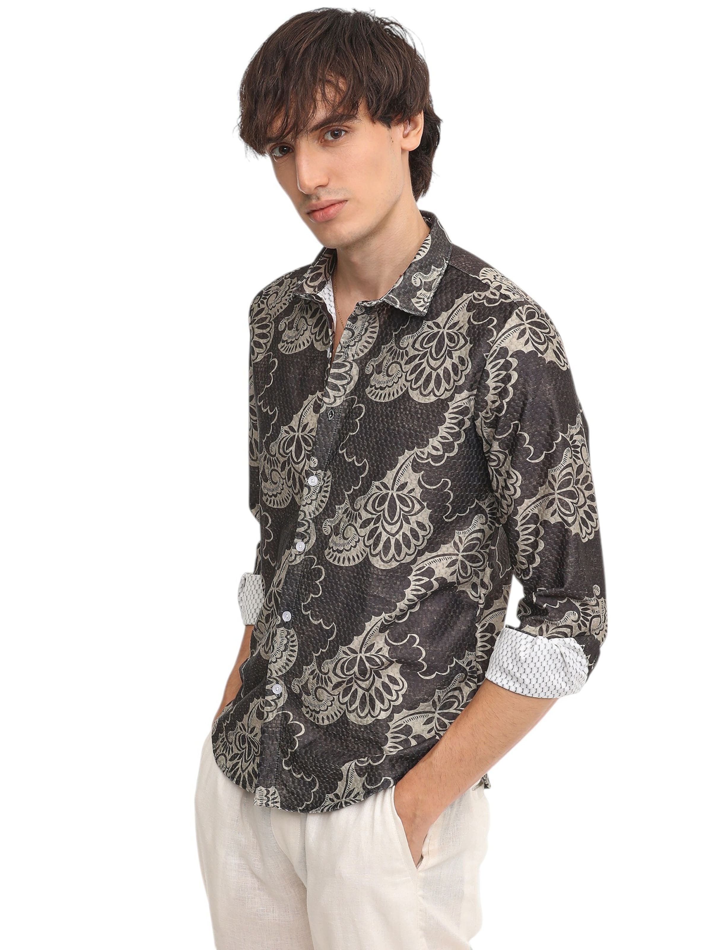 Campus Sutra Regular Fit Hemd ' Paislee ' in Schwarz