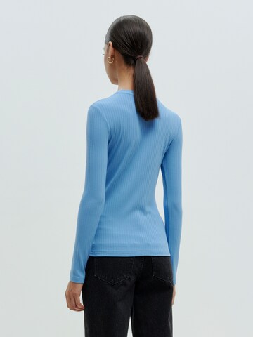 EDITED Langarmshirt 'Ginger' in Blau