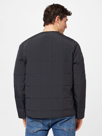 ADIDAS ORIGINALS Between-Season Jacket 'Adventure Fc Quilted Liner' in Black