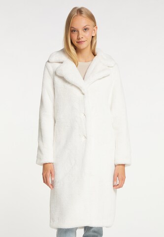 taddy Between-Seasons Coat in White: front