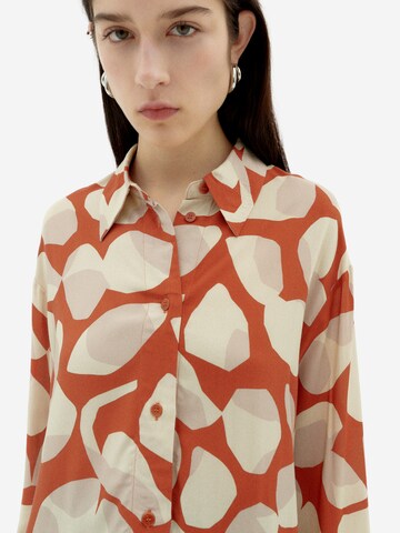 Thinking MU - Blusa ' AVA ' em vermelho