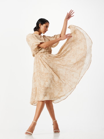 Robe 'Cleo' LA STRADA UNICA en beige