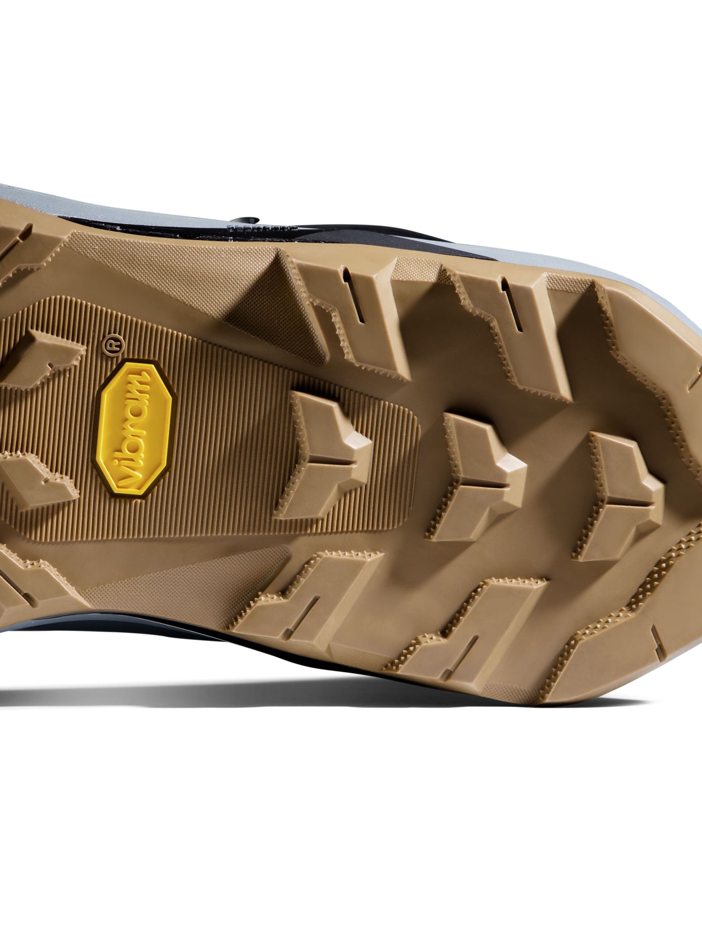 MAMMUT Boots 'Ducan III' in Black