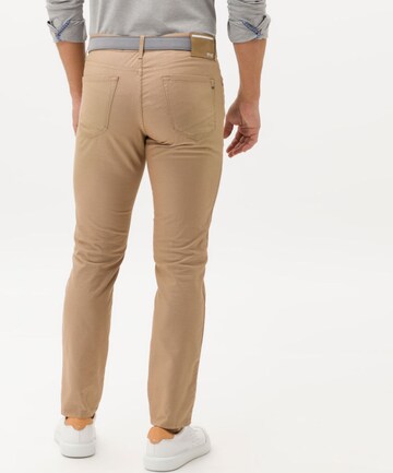 BRAX Slimfit Chinohose 'Chuck' in Beige: Rückseite