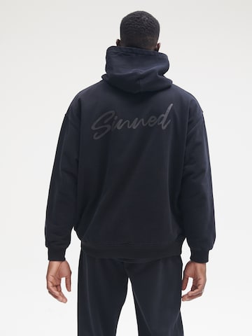 Sinned x ABOUT YOU - Sudadera 'Aaron ' en negro