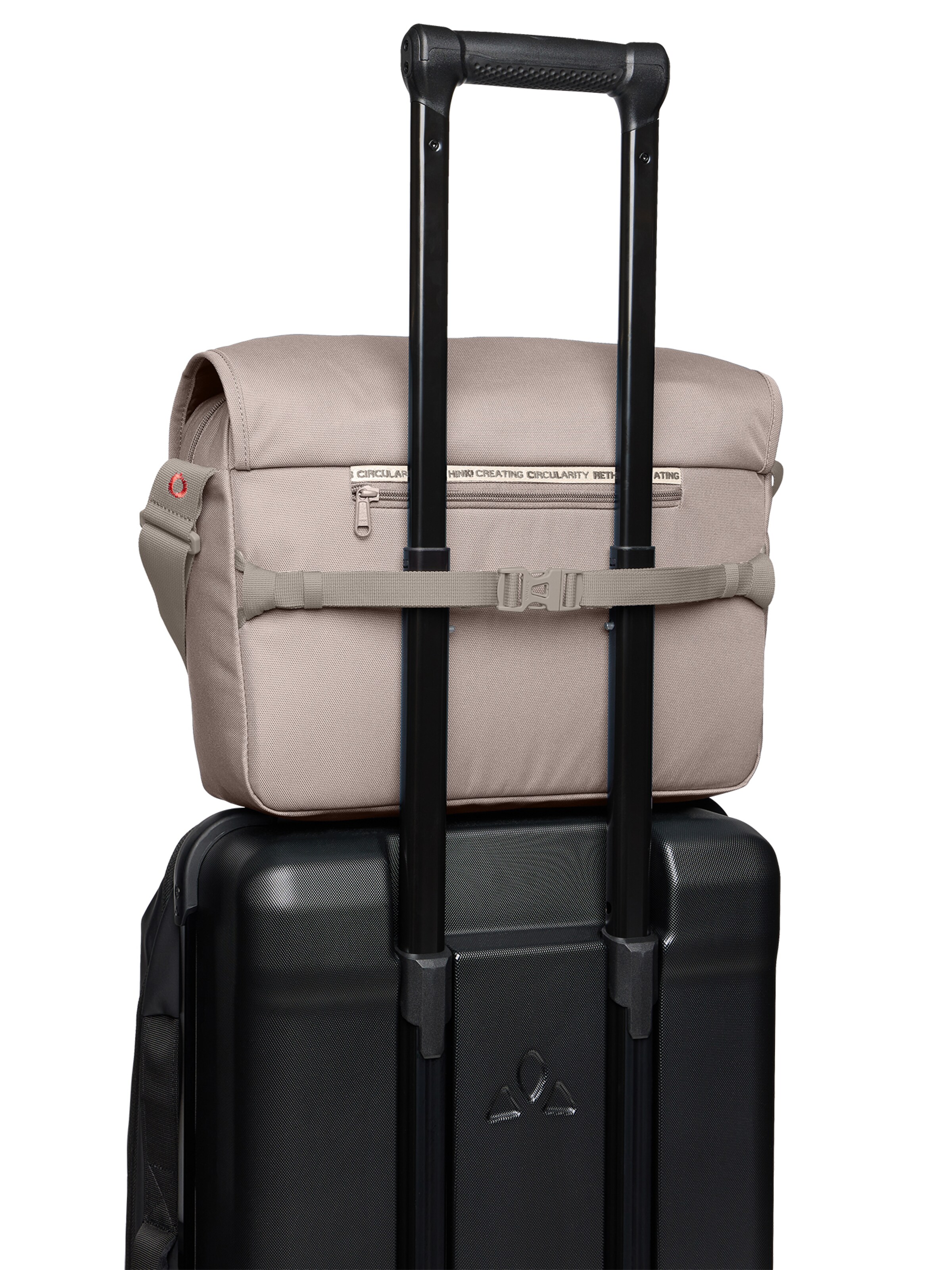 VAUDE Crossbody Bag 'Coreway Messenger' in Beige