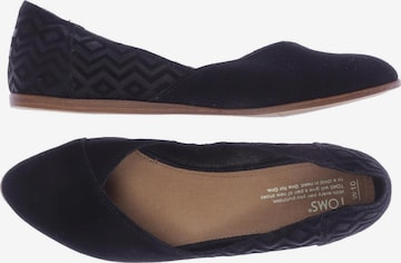 TOMS Flats & Loafers in 42 in Black: front