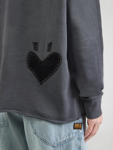 LIEBLINGSSTÜCK - Sweatshirt 'JergasL' em cinzento